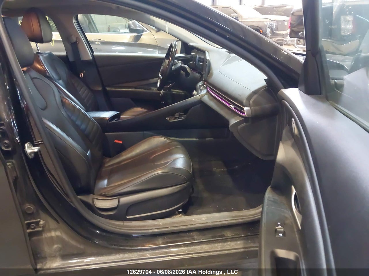 2023 HYUNDAI ELANTRA HYBRID LUXURY thumbnail 6