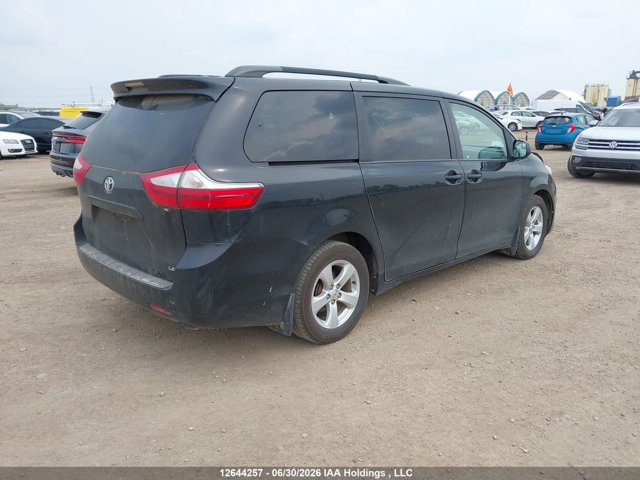 2015 TOYOTA SIENNA LE V6 thumbnail 5