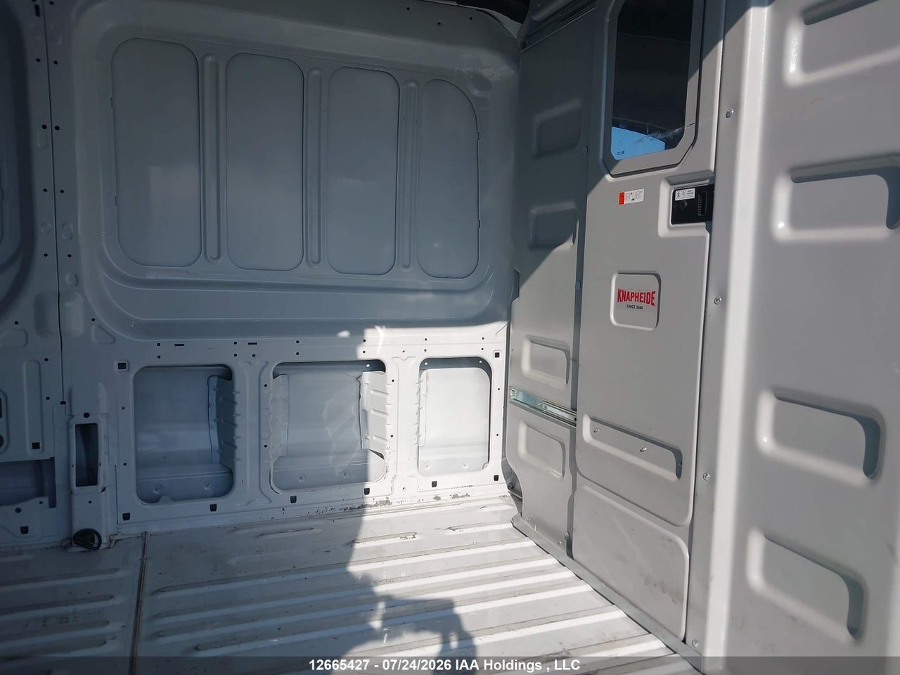 2025 FORD transit t-250 thumbnail 9