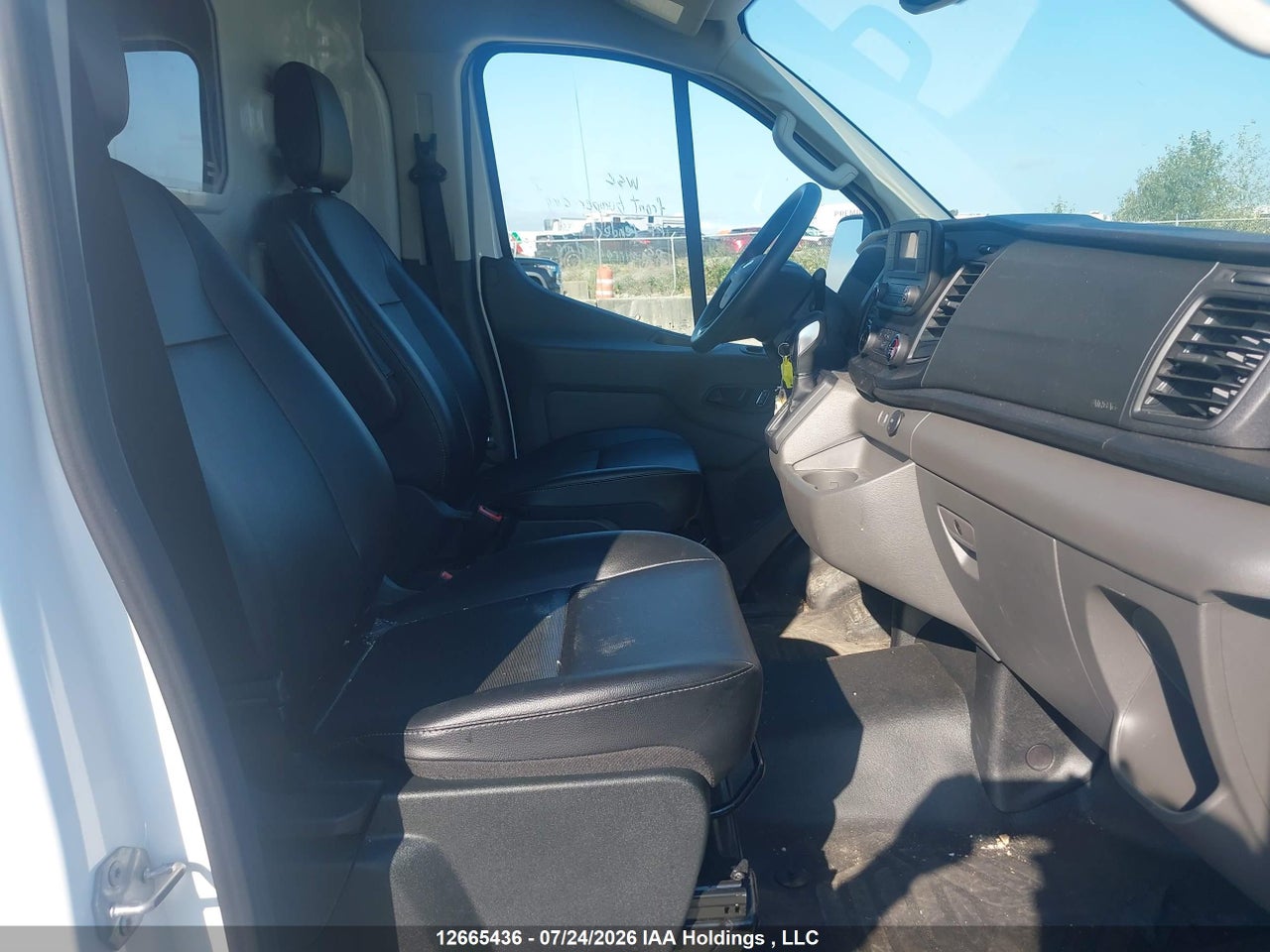 2025 FORD transit t-250 thumbnail 6