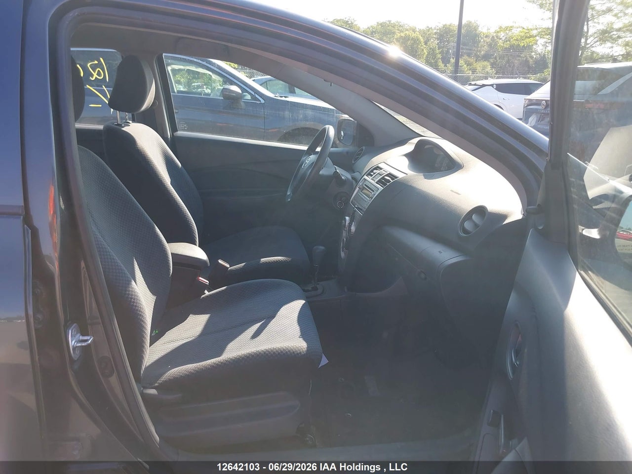 2008 TOYOTA YARIS thumbnail 6