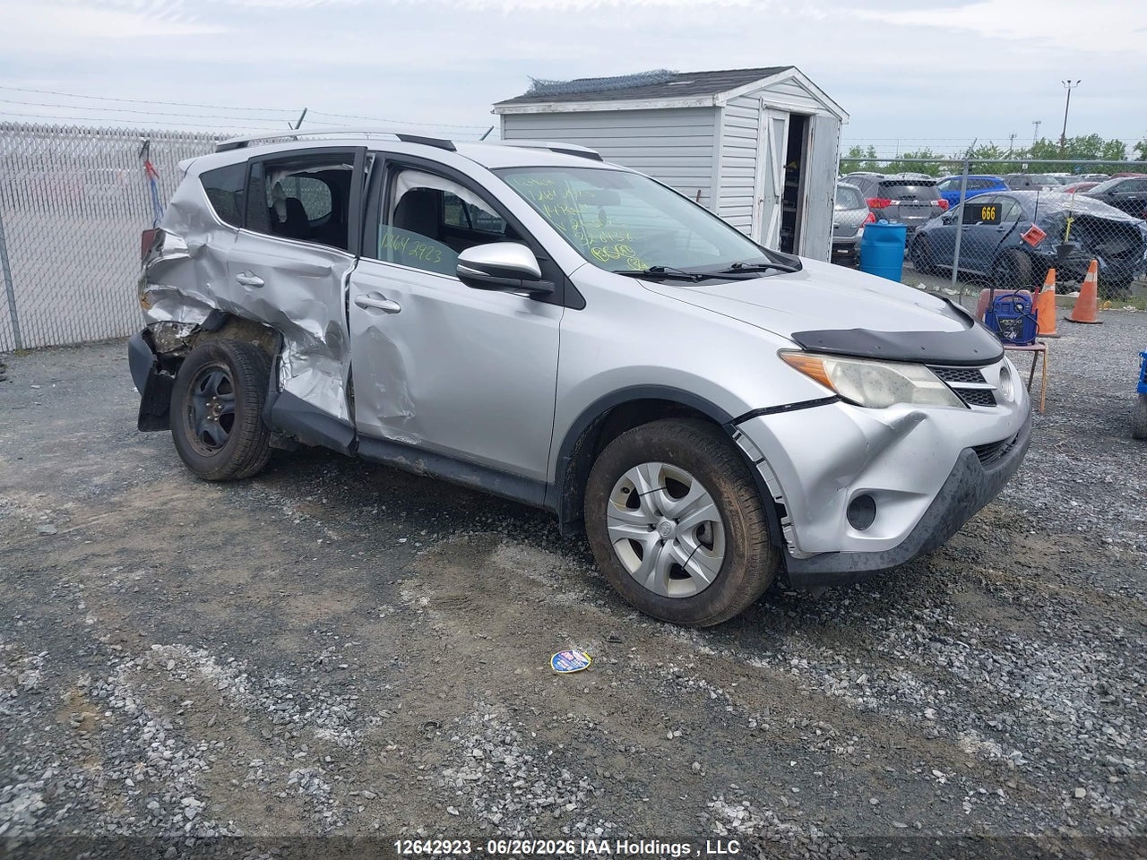 2014 TOYOTA RAV4 LE thumbnail 2