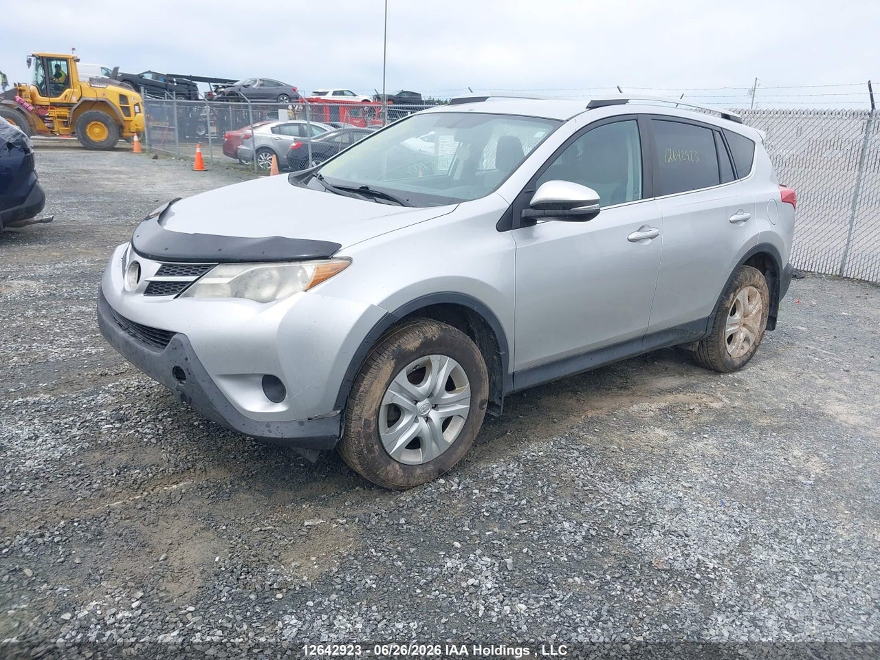 2014 TOYOTA RAV4 LE thumbnail 3