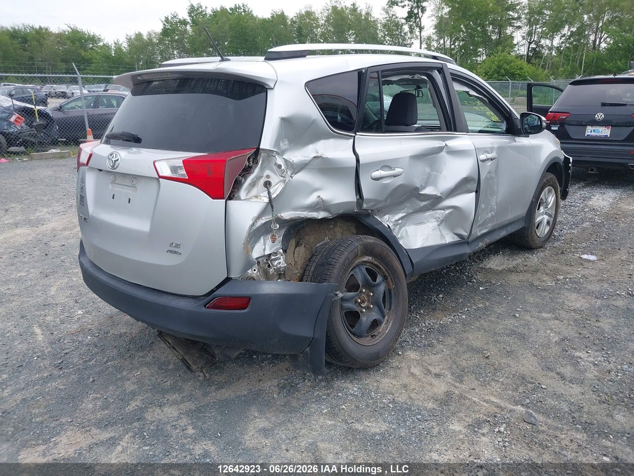 2014 TOYOTA RAV4 LE thumbnail 5