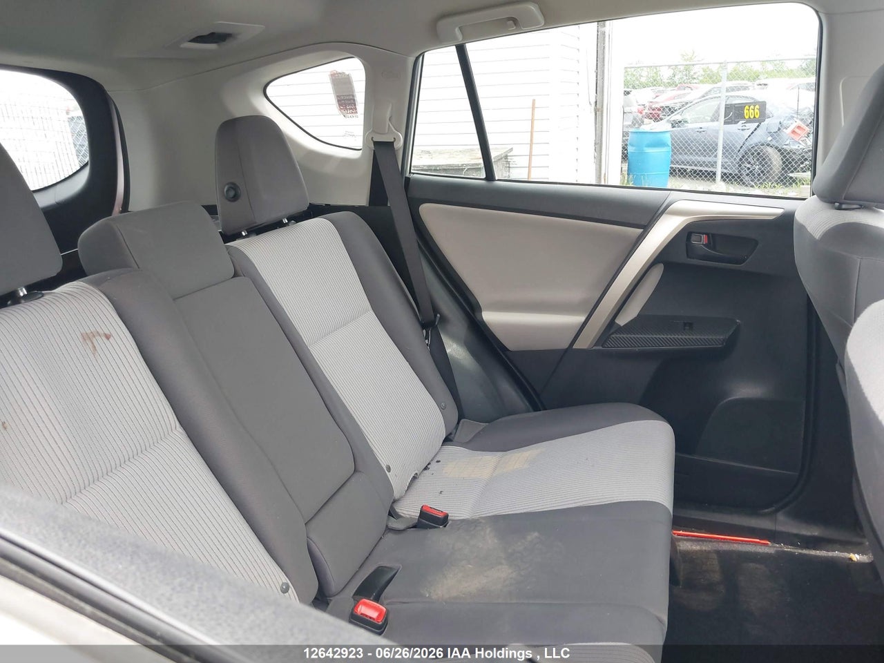 2014 TOYOTA RAV4 LE thumbnail 9