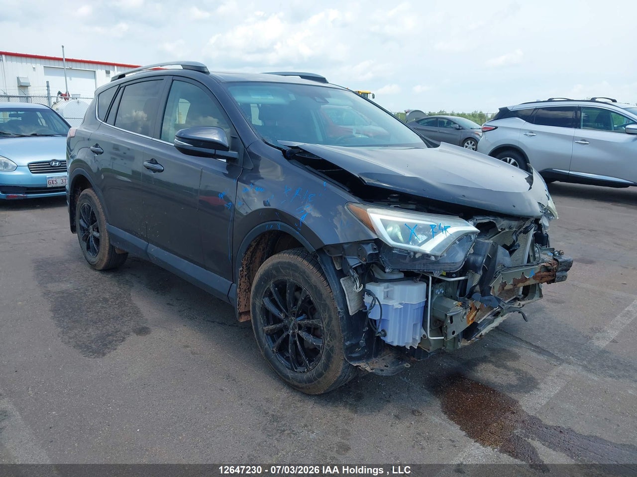 2018 TOYOTA RAV4 XLE thumbnail 2