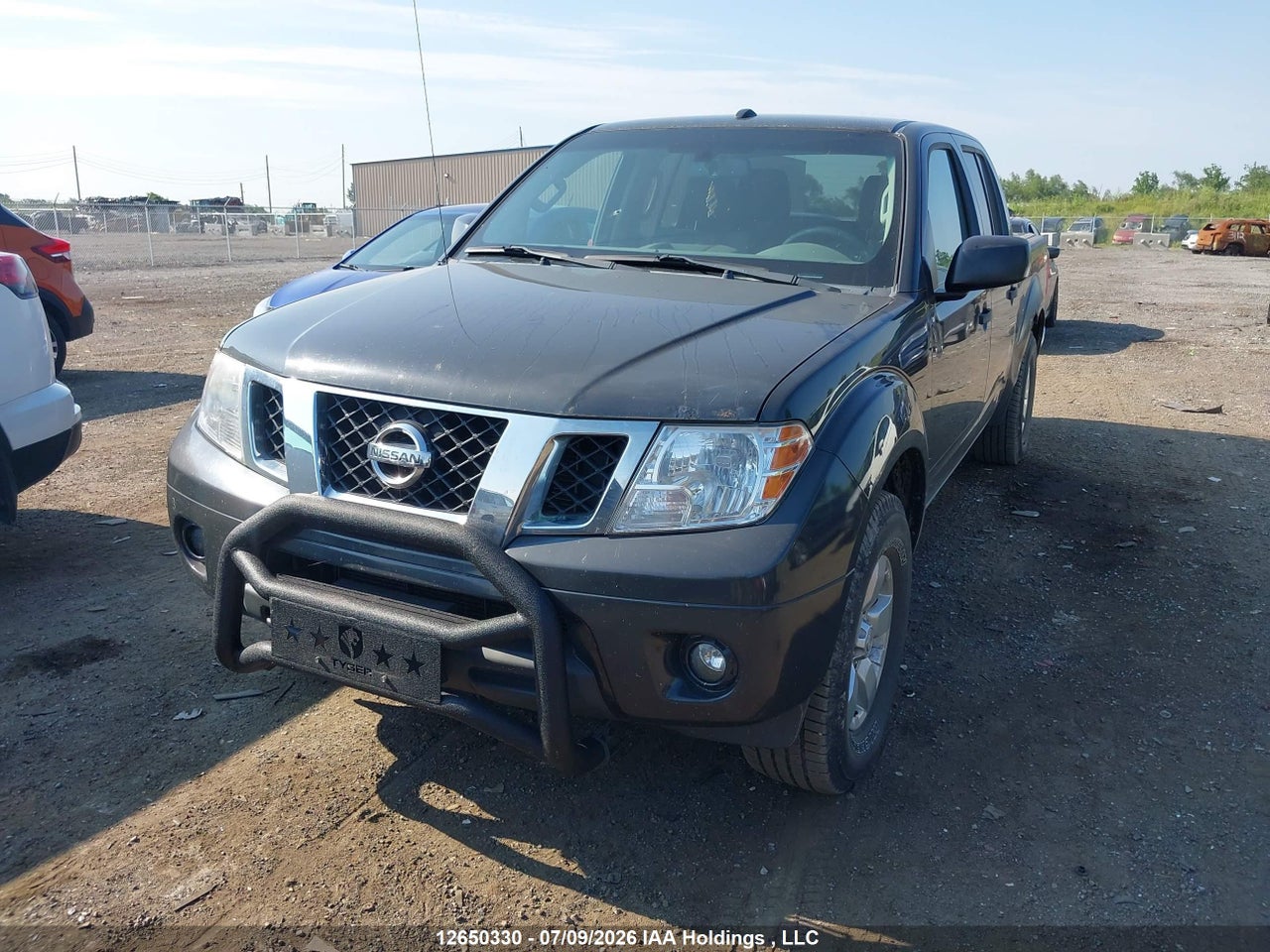 2013 NISSAN FRONTIER PRO-4X/SL/SV thumbnail 3