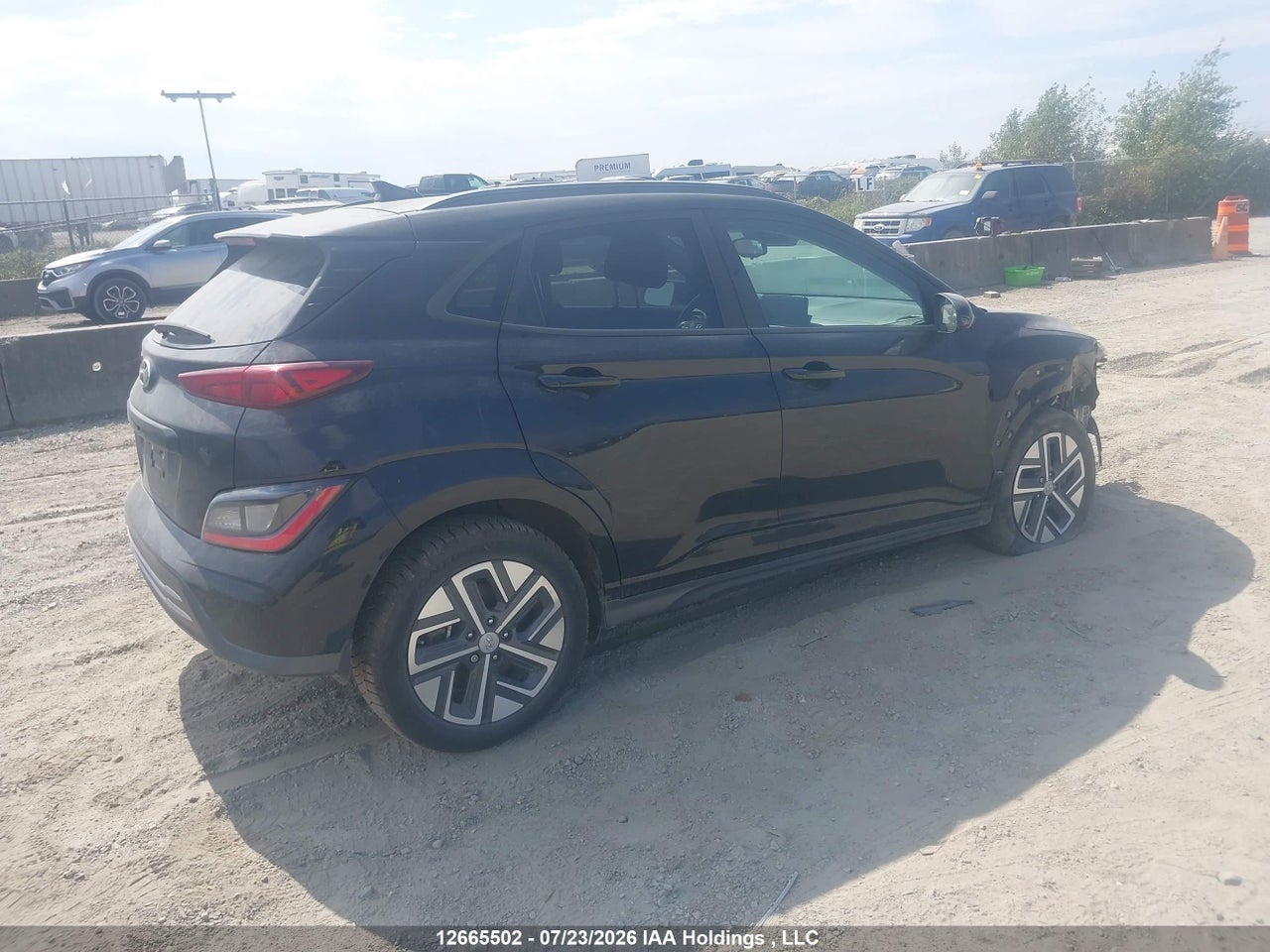 2023 HYUNDAI KONA ELECTRIC PREFERRED thumbnail 5