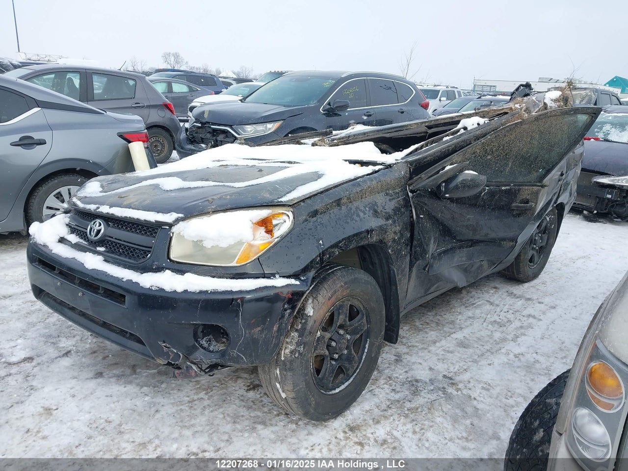 2004 TOYOTA RAV4 thumbnail 3