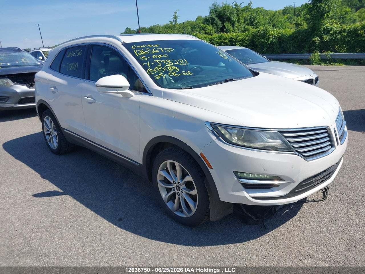 2015 LINCOLN MKC thumbnail 2