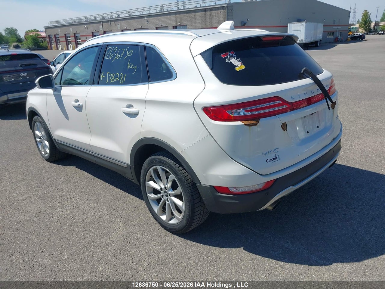 2015 LINCOLN MKC thumbnail 4