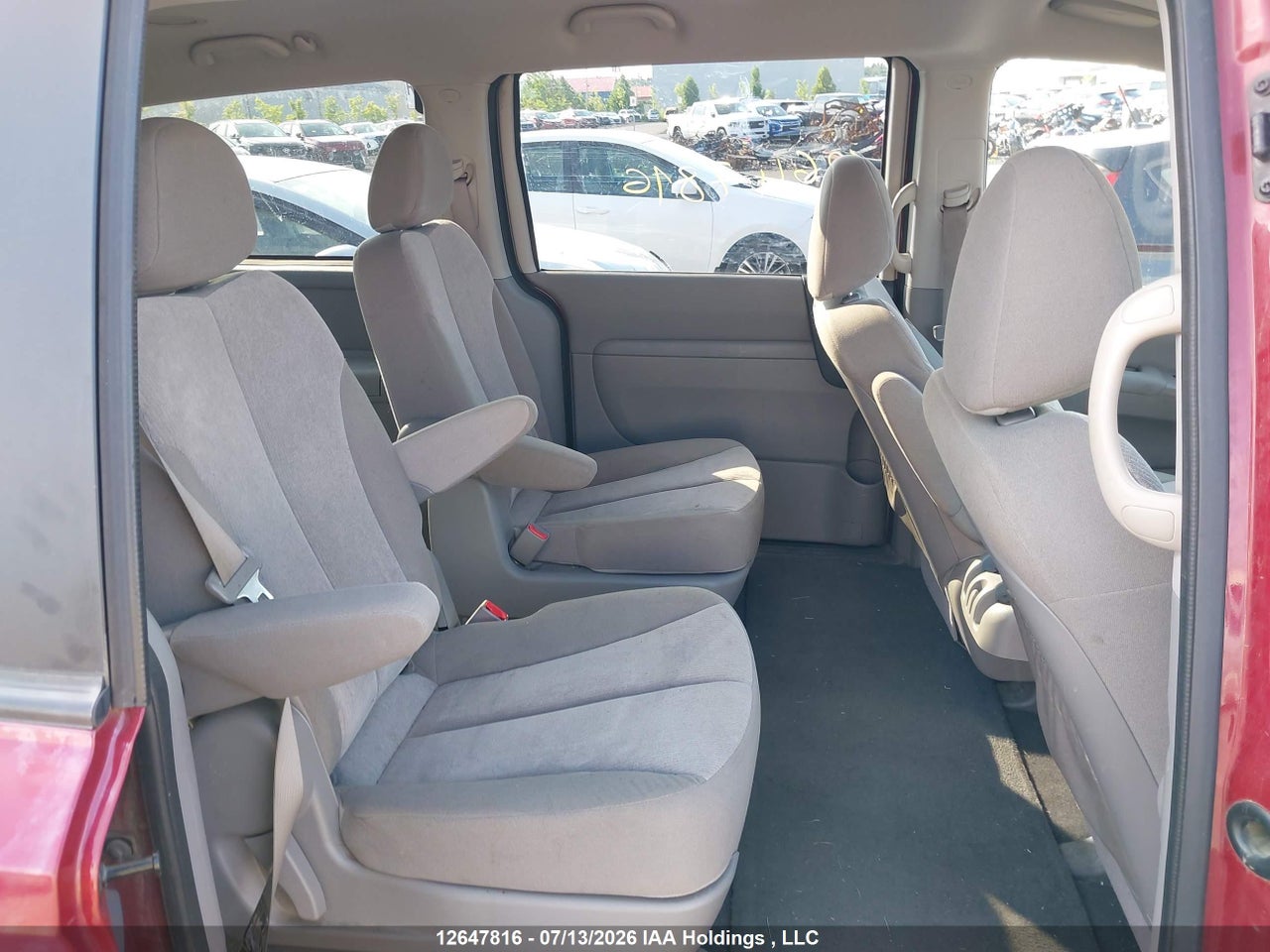 2014 KIA SEDONA LX thumbnail 9