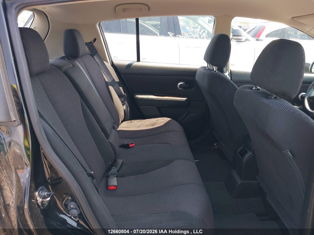 2012 NISSAN VERSA 1.8 SL thumbnail 9