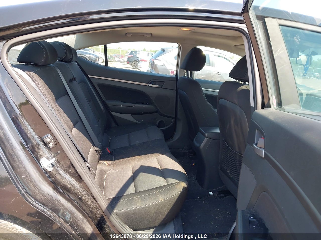 2017 HYUNDAI ELANTRA GLS thumbnail 9