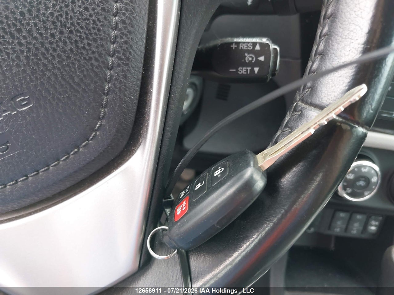 2014 TOYOTA COROLLA LE thumbnail 12