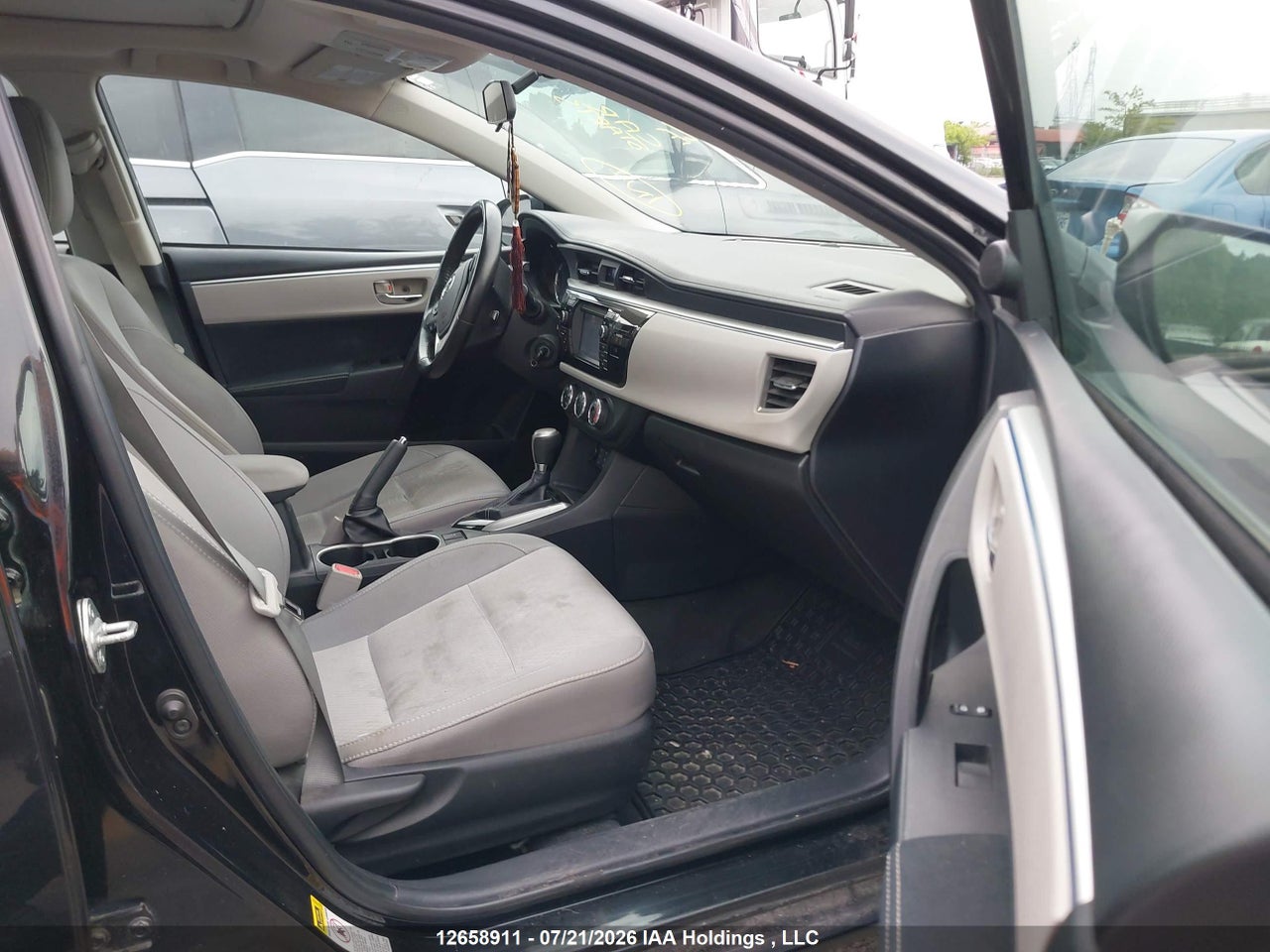 2014 TOYOTA COROLLA LE thumbnail 6