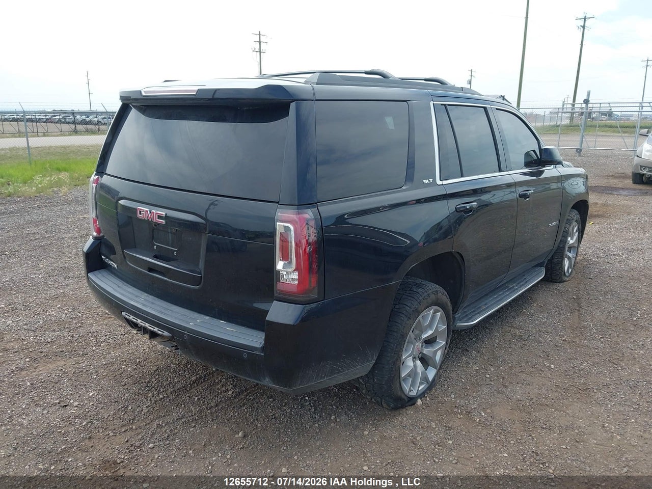 2017 GMC YUKON SLT thumbnail 5