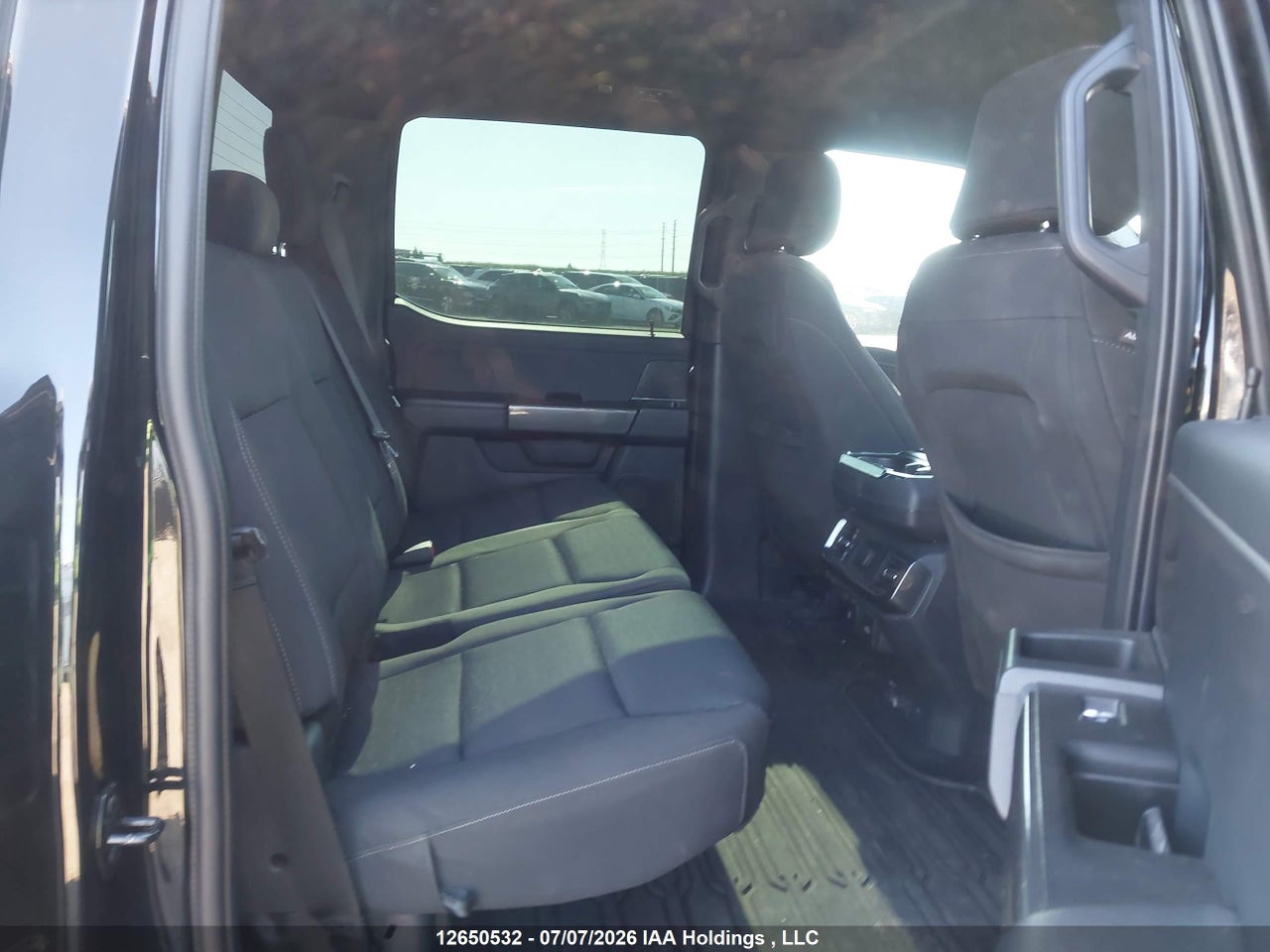 2023 FORD F-150 XLT thumbnail 9
