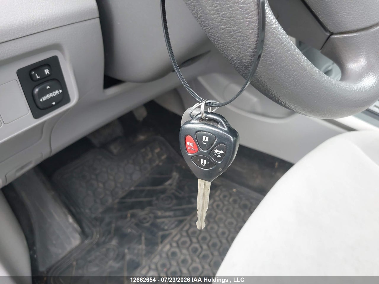 2009 TOYOTA COROLLA CE thumbnail 12