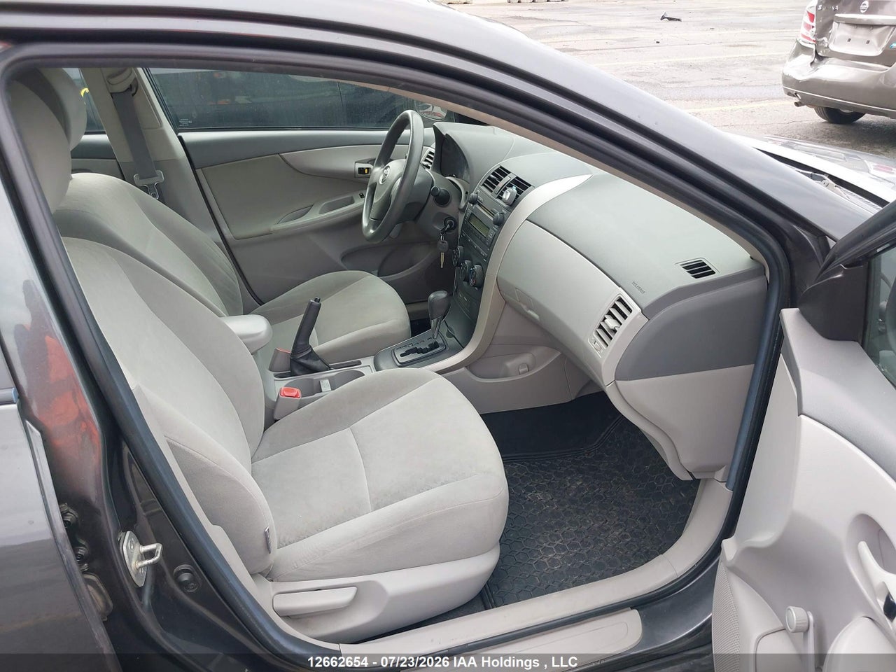 2009 TOYOTA COROLLA CE thumbnail 6