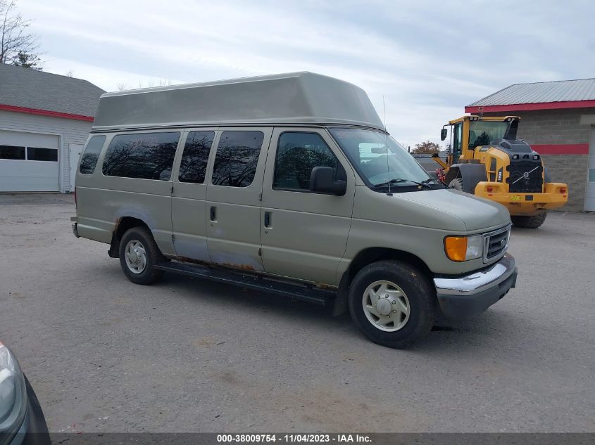 2004 Ford Econoline E-350 Extended