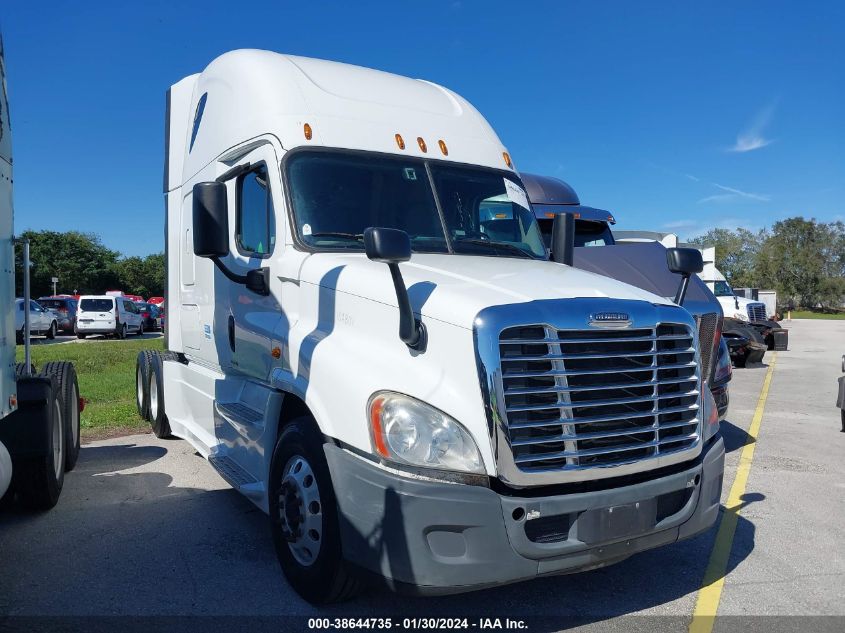 3ALACWDT5HD****** 2017 Freightliner Business Class M2 106 Base