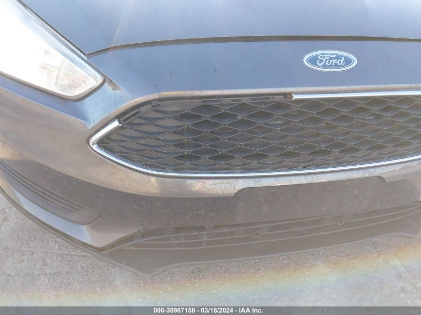 2015 Ford Focus Se VIN: 1FADP3K27FL370470 Lot: 38987158