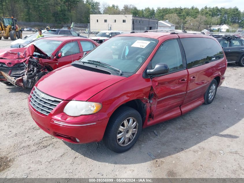 2005 Chrysler Town & Country Limited VIN: 2C8GP64L55R197227 Lot: 39358899