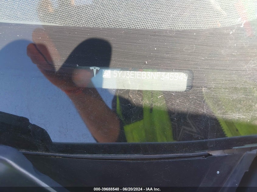 TESLA MODEL 3 - zdjęcie 9