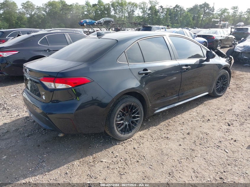 TOYOTA COROLLA - zdjęcie 4