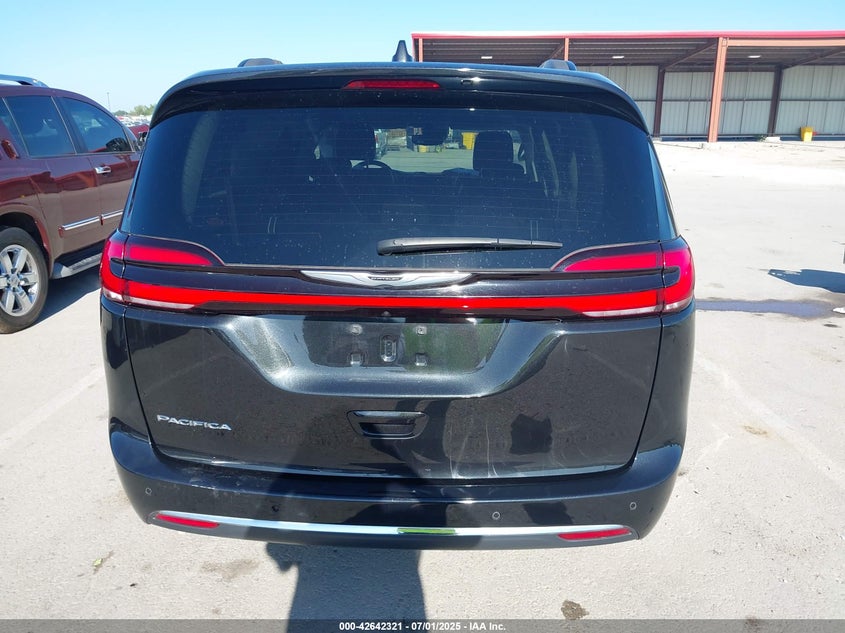 CHRYSLER PACIFICA - zdjęcie 16
