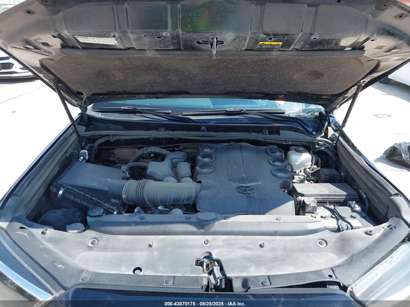 TOYOTA 4RUNNER - zdjęcie 10