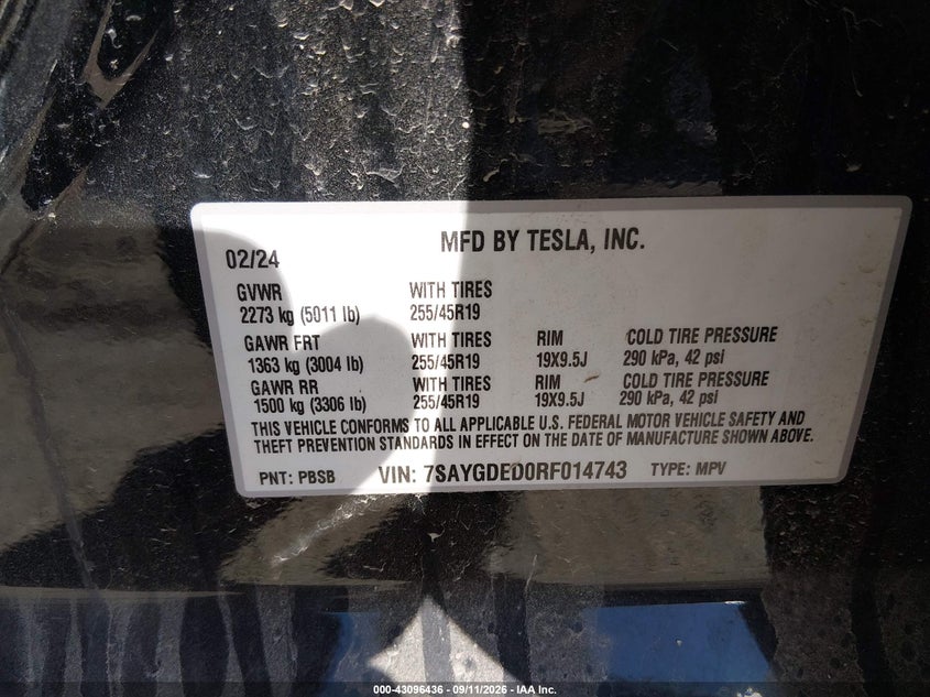 TESLA MODEL Y - zdjęcie 9