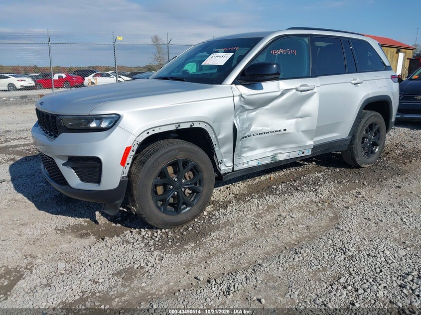JEEP GRAND CHEROKEE - zdjęcie 2