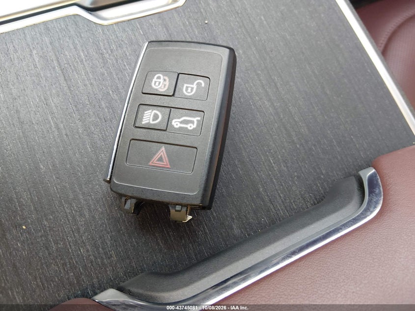LAND ROVER RANGE ROVER - zdjęcie 11