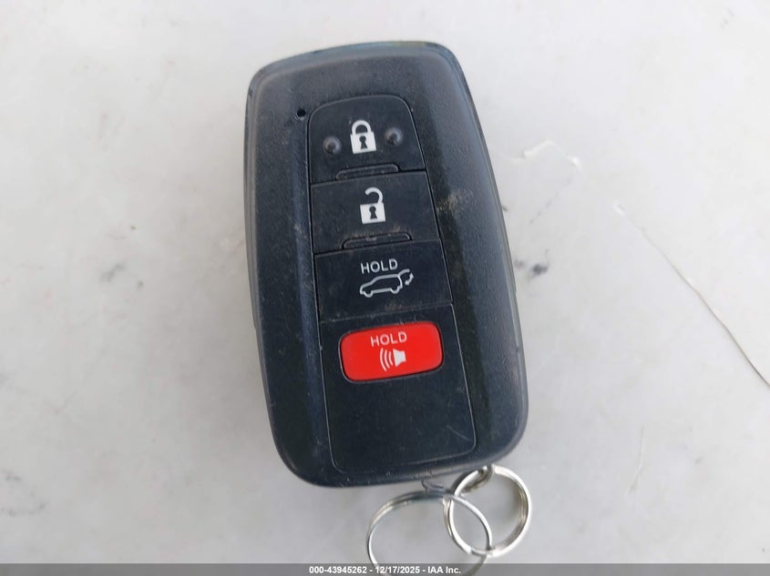 TOYOTA RAV4 HYBRID - zdjęcie 11