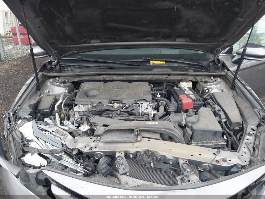 TOYOTA CAMRY - zdjęcie 10