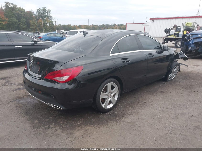 MERCEDES-BENZ CLA 250 - zdjęcie 4
