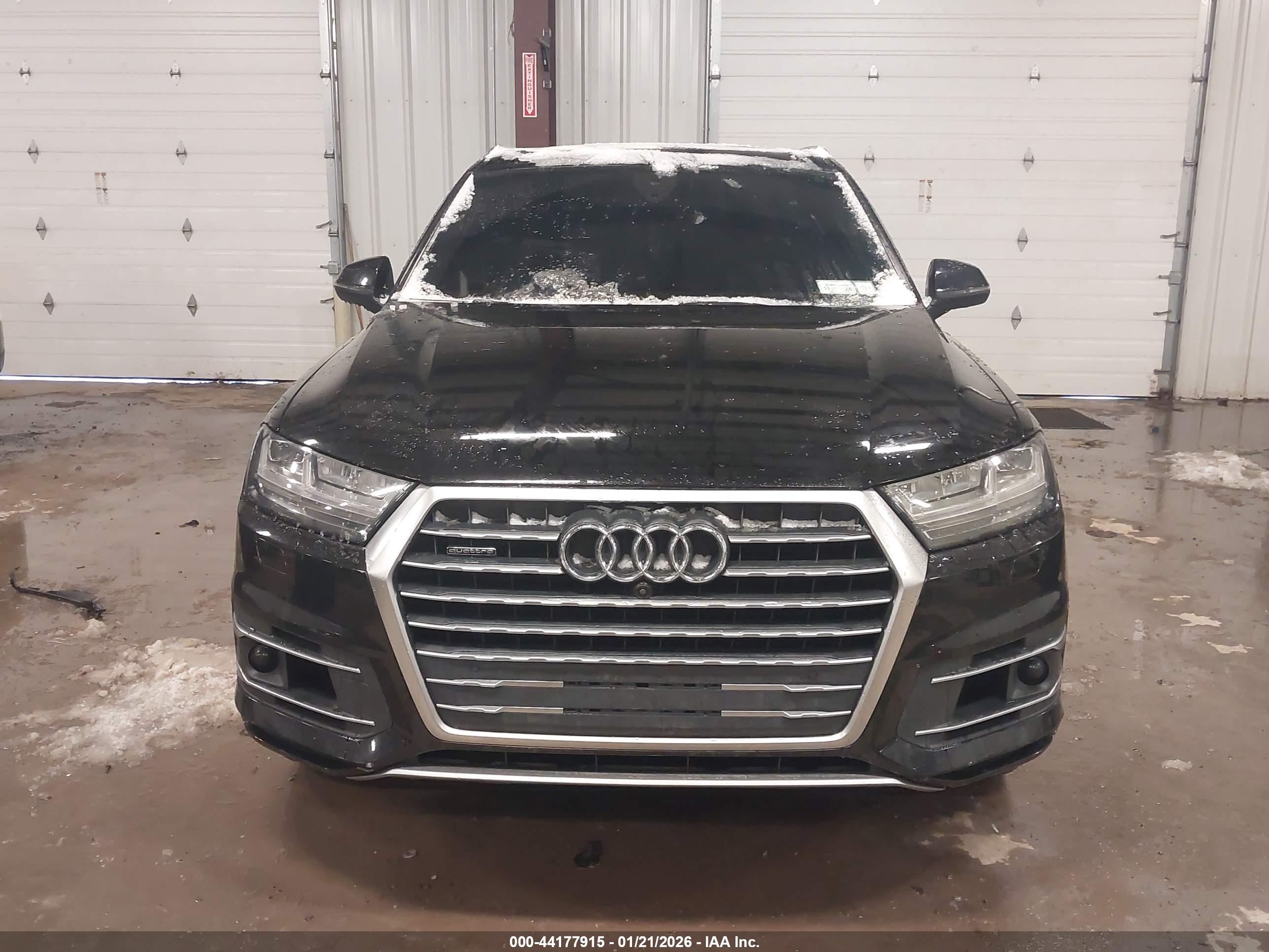 2019 AUDI Q7 - Image 12