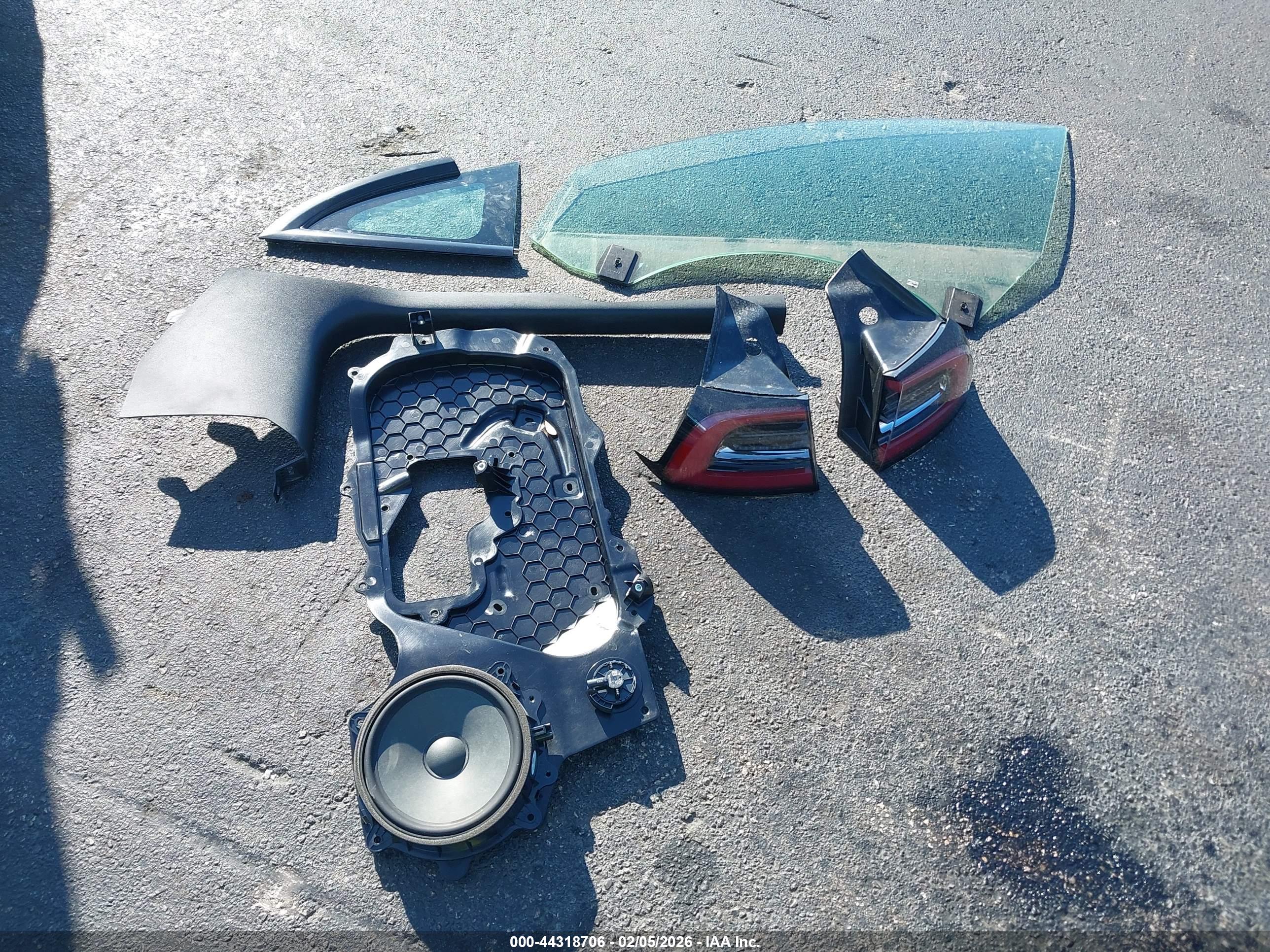 Image 12