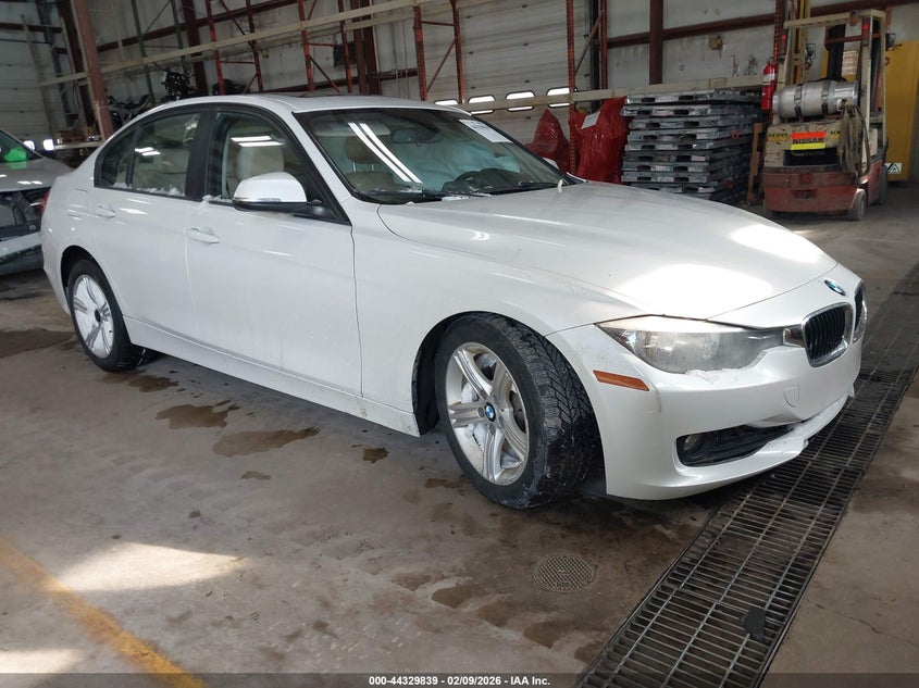 BMW 320I - zdjęcie 1