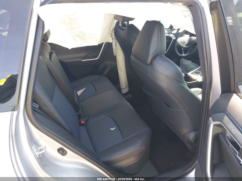 TOYOTA RAV4 HYBRID - zdjęcie 8