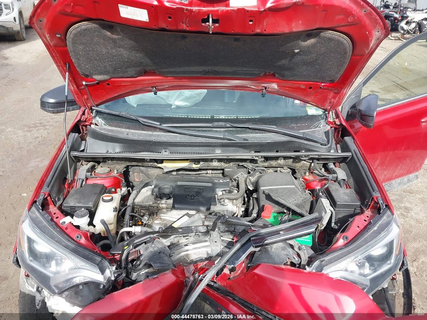 TOYOTA RAV4 - zdjęcie 10