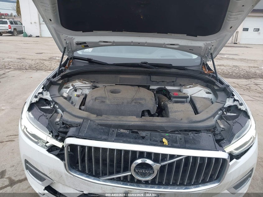 VOLVO XC60 - zdjęcie 10