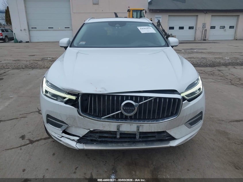 VOLVO XC60 - zdjęcie 12