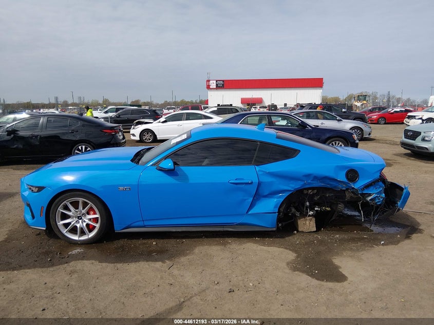 FORD MUSTANG - zdjęcie 13