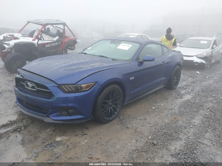 FORD MUSTANG - zdjęcie 2