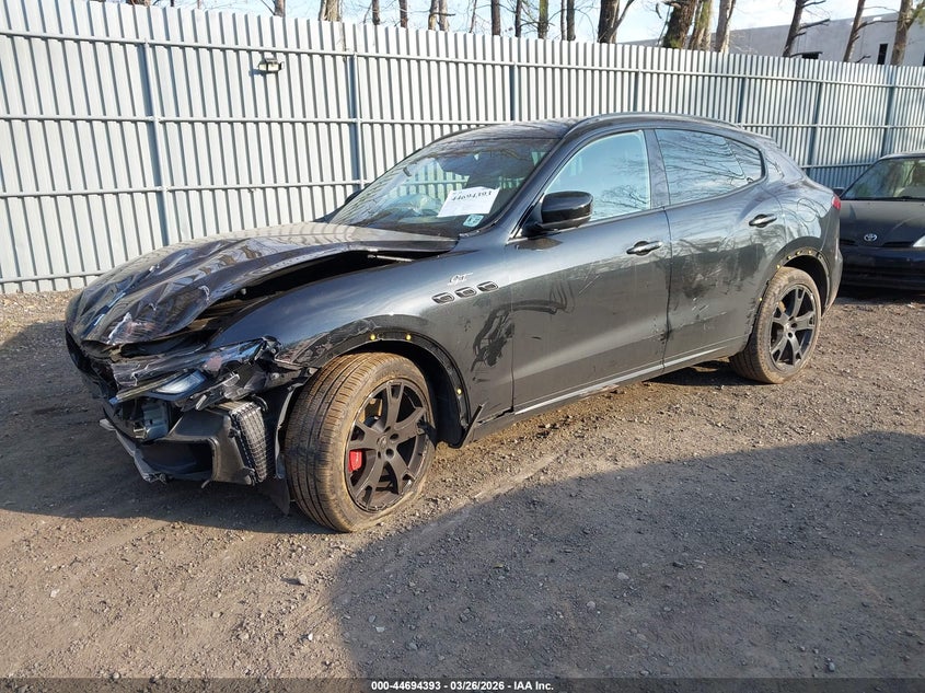 MASERATI LEVANTE - zdjęcie 2