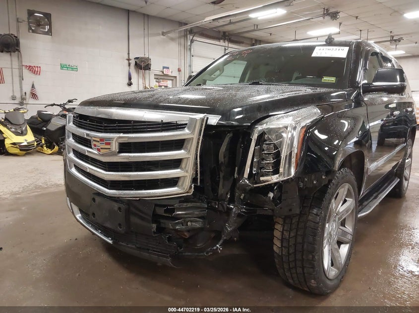 CADILLAC ESCALADE - zdjęcie 6