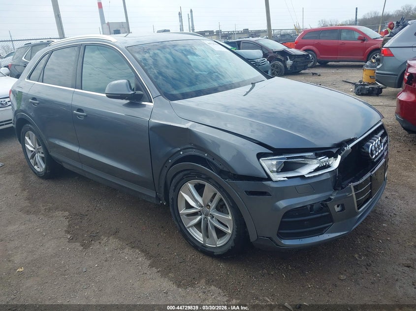 AUDI Q3 - zdjęcie 1